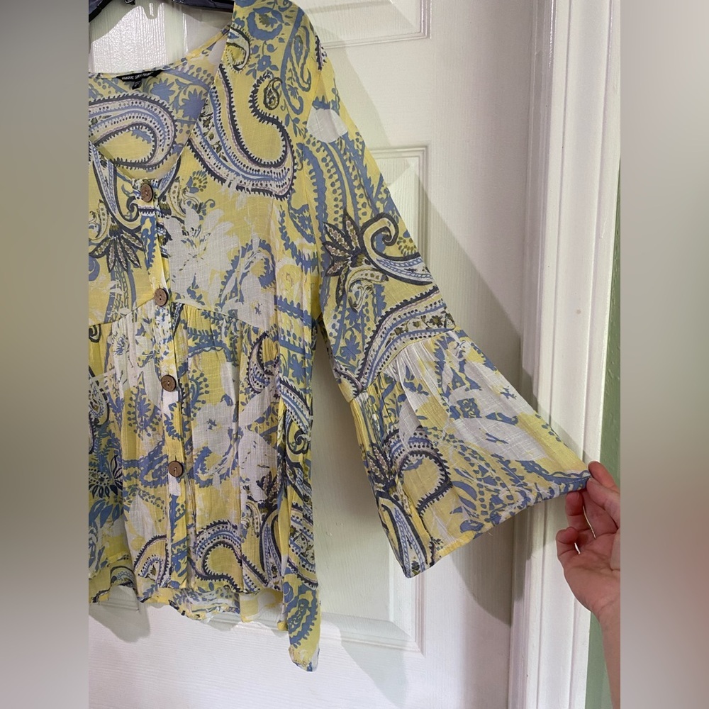 Unique Spectrum Blouse Women 1X Yellow Blue Paisley Button Front Babydoll Top - Picture 3 of 11